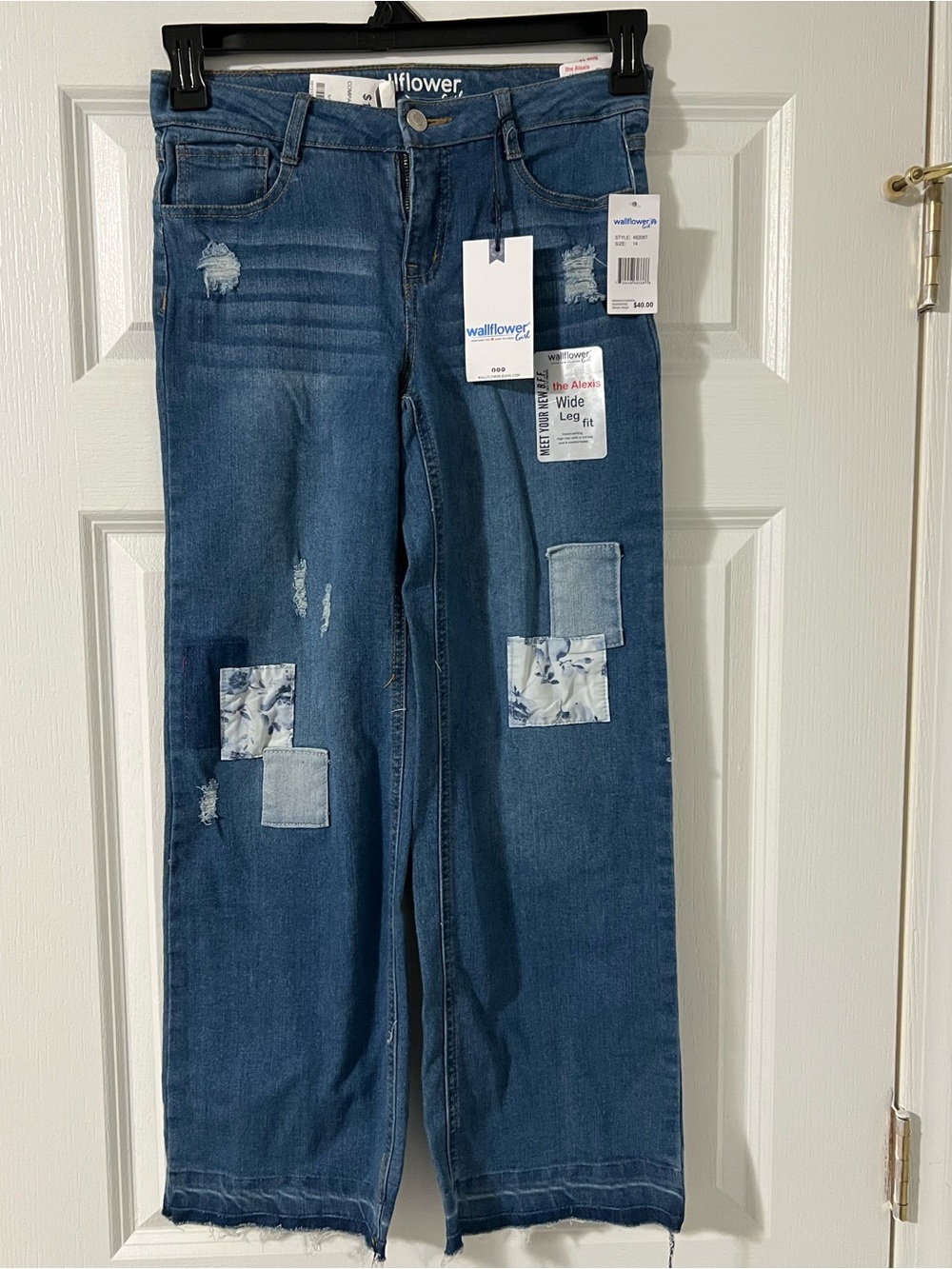 Wallflower Girls Relaxed Wide-Leg Jeans in Blue with Patchwork